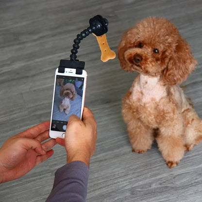 Pet selfie clip black on phone camera treat holder dog cat Canada